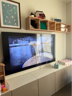 LG 75” UQ75 Series LED 4K UHD Smart webOS TV.