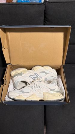 New Balance 9060 (Size 12)