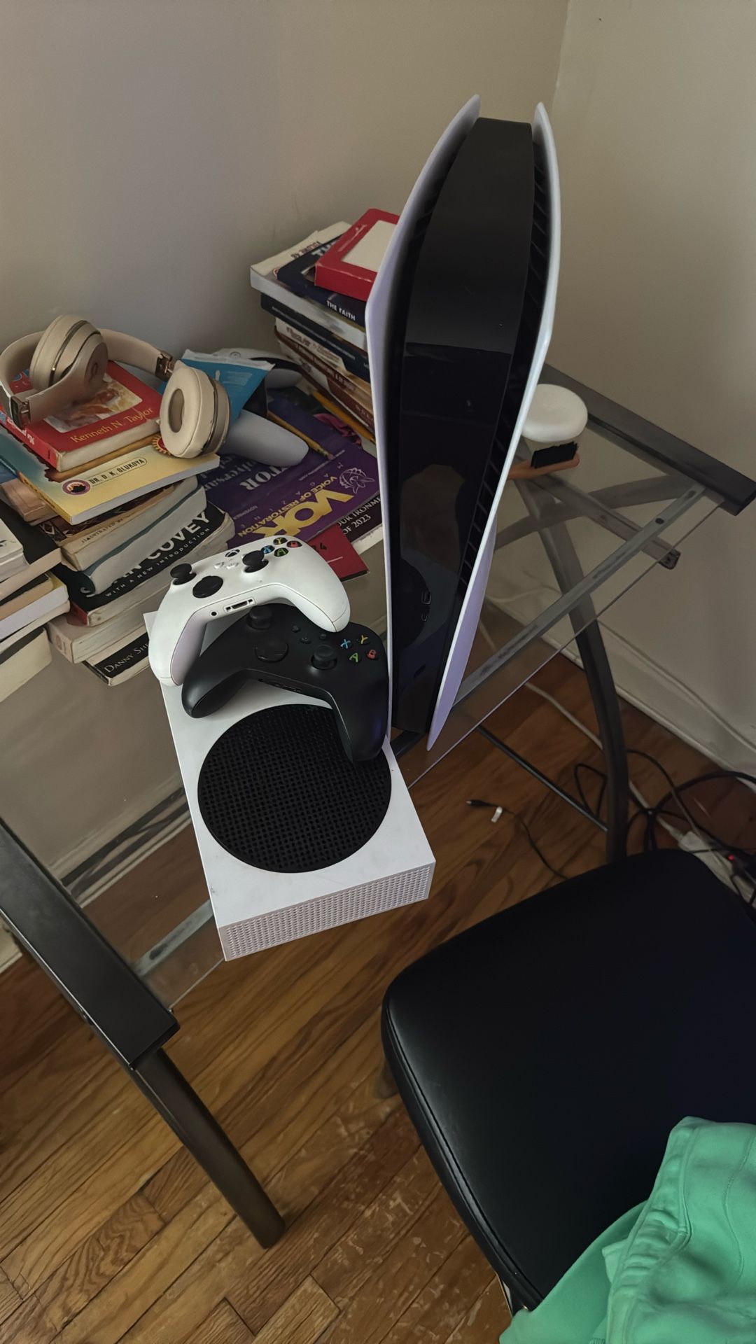 Ps5 And Xbox Selling Them Together 