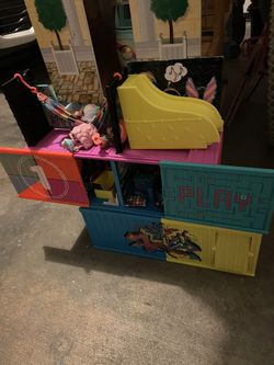 LOL Doll House