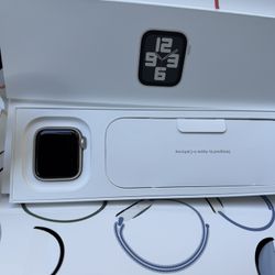 Apple Watch SE 40MM Cellular + WiFi