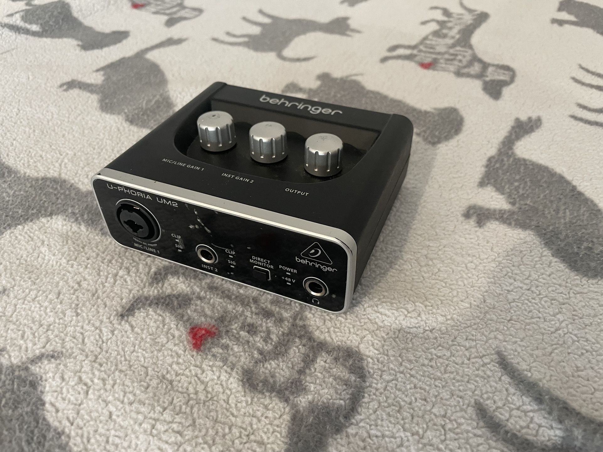 Studio Interface 