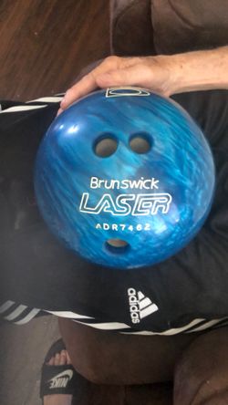 Bola De Boliche Brunswick LASER. De 14 Libras