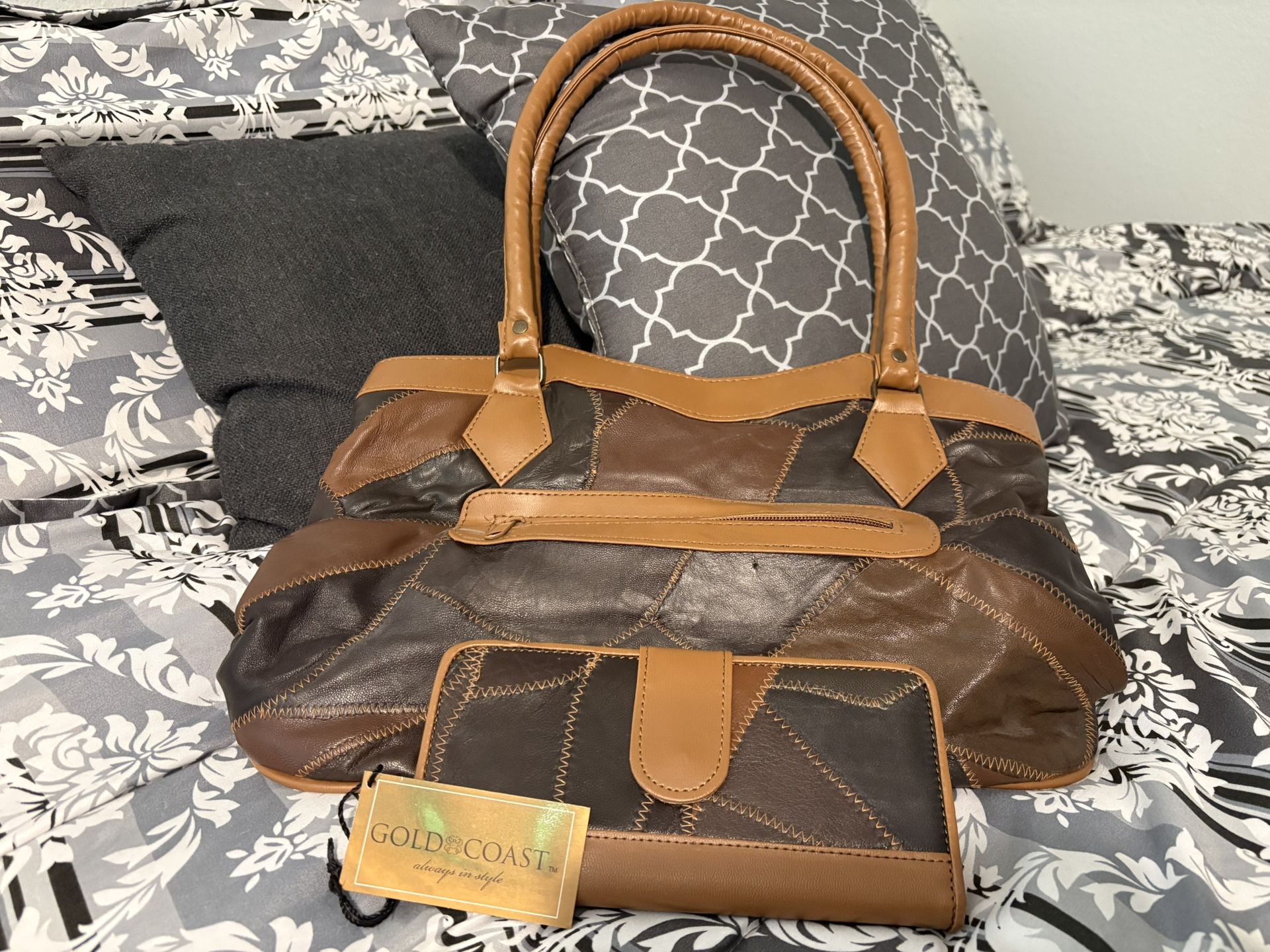 Gold Coast Handbag And Wallet Set