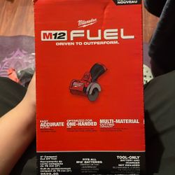 Milwaukee M12 Fuel Compact Cut Off Tool Only