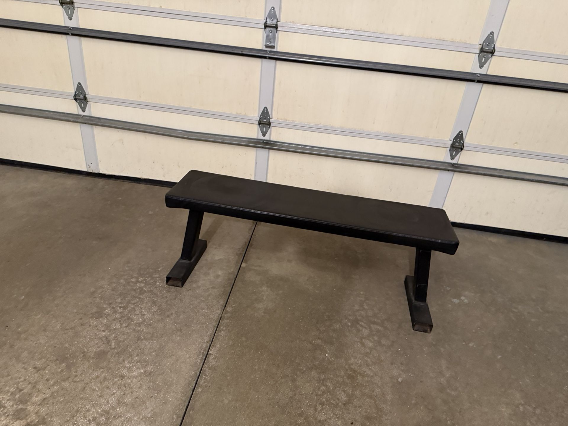 ROGUE FLAT UTILITY BENCH 2.0