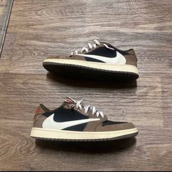 Travis Scott x Air Jordan 1 Low Mocha