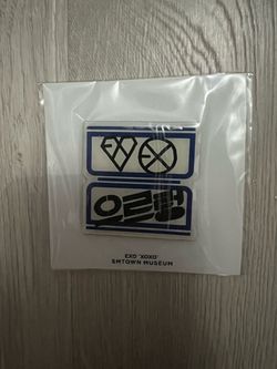 EXO XOXO SMTOWN Museum Magnet