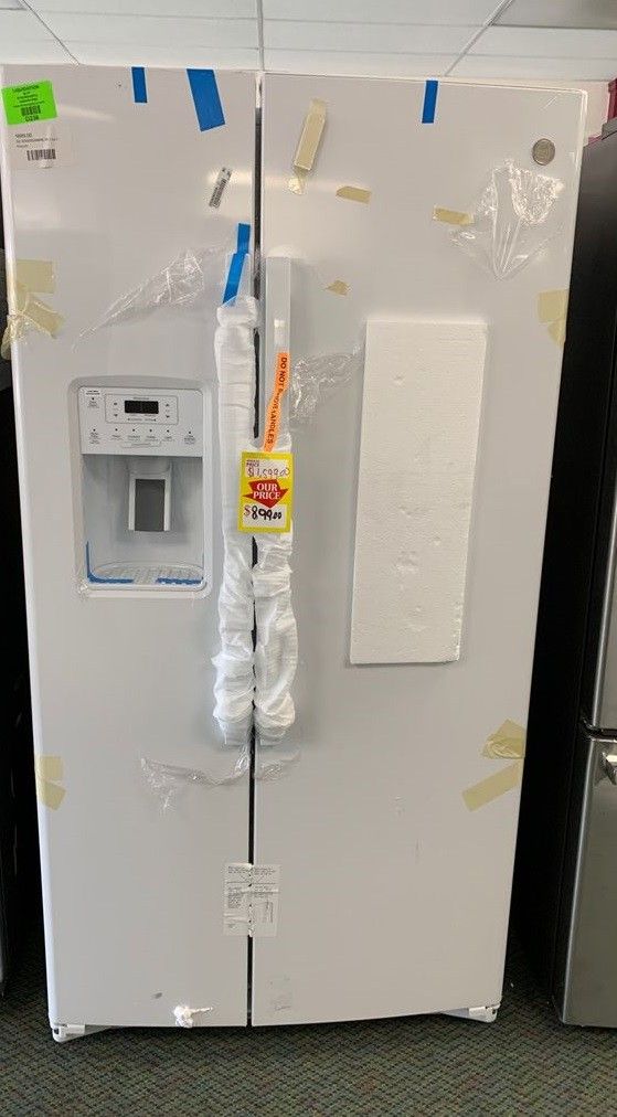 BRAND NEW GE GSS25IGNWW REFRIGERATOR 2Z 5 for Sale in Dallas TX OfferUp
