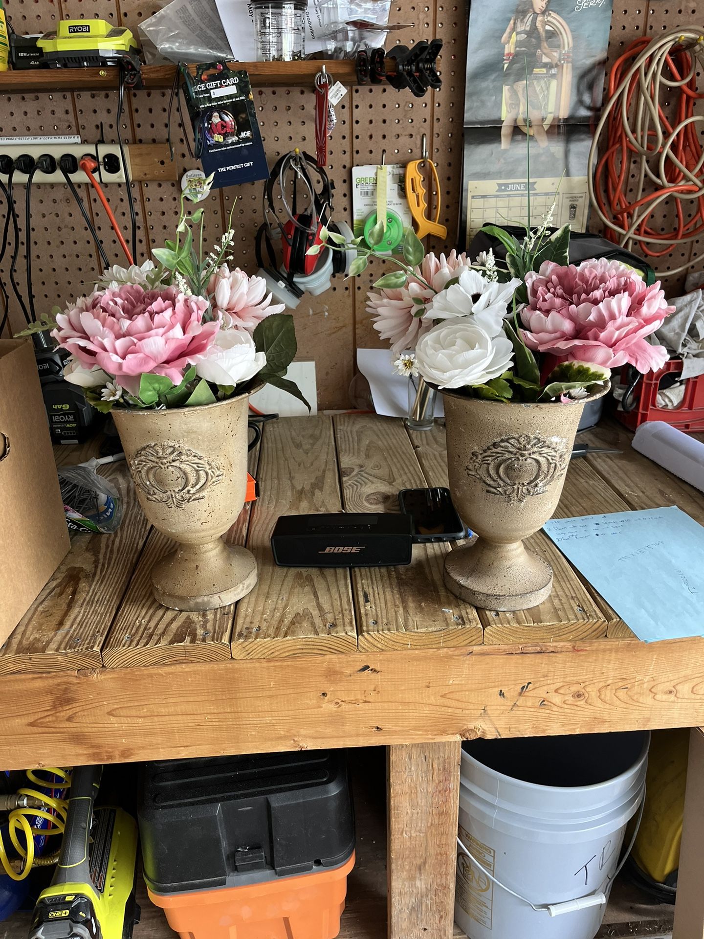 Flower W/Vase.