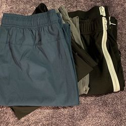 New 4 pair Men’s lightweight pants athletic, surgical, casual