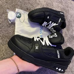 Men’s Louie Vuitton Shoes 