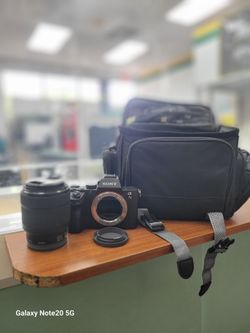 Sony Alpha 7 II Digital Camera ILCE-7M2