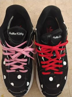 Women's shoes size 9
