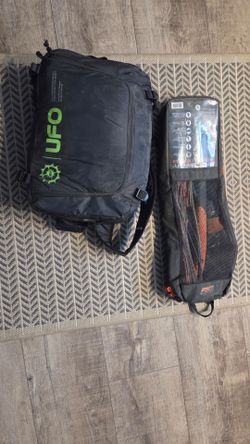 Kiteboard light wind kite and bar. Slingshot ufo and ocean rodeo stick shift bar