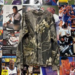 Vintage 90s Kids Camo Longsleeve Youth Medium