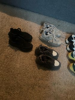 Boys sneakers