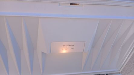 Kenmore / Frigidaire White Chest Freezer - Heavy Duty Deep Freezer