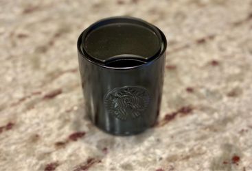 Starbucks mug with lid (keep coffee warm)