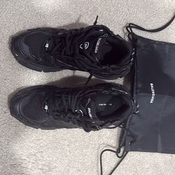 Balenciaga Runners sz 12 EU 46