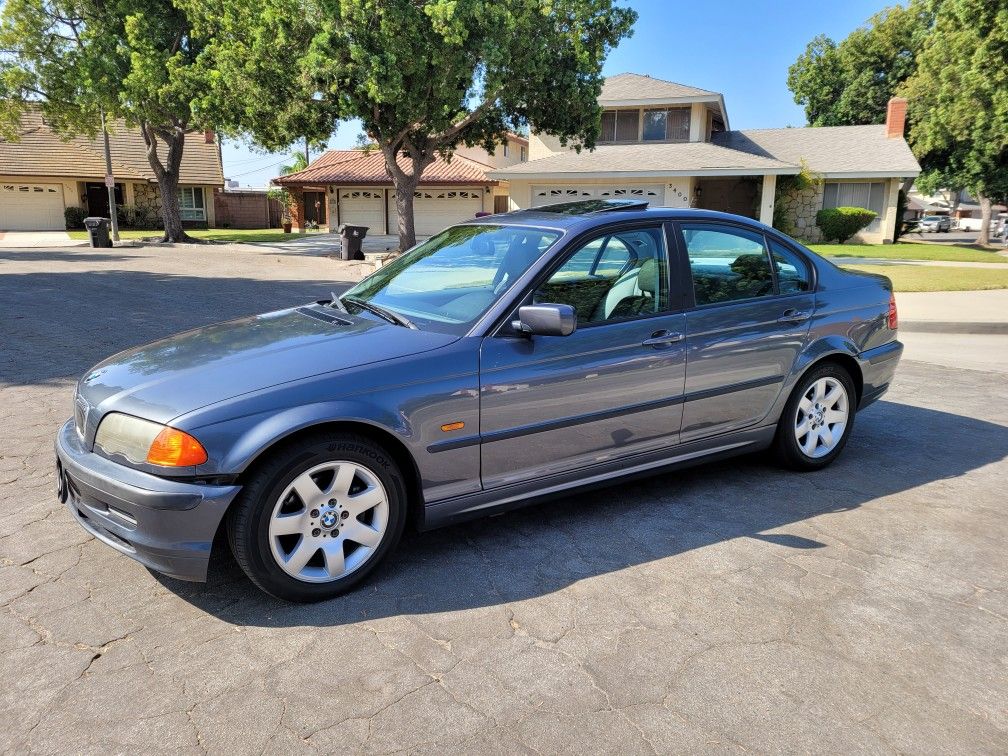 2000 BMW 3 Series