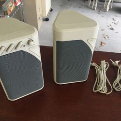 Speakers 