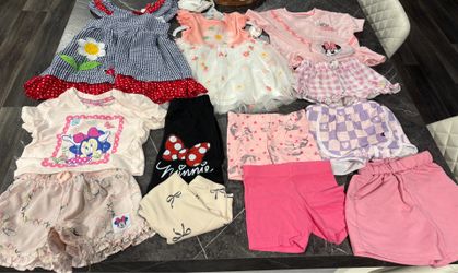 Babygirl clothing size 2T