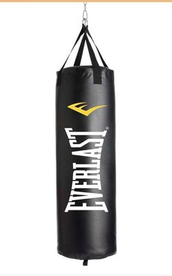 Heavy bag with stand