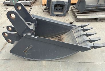 590sn case 24" pro-4a bucket