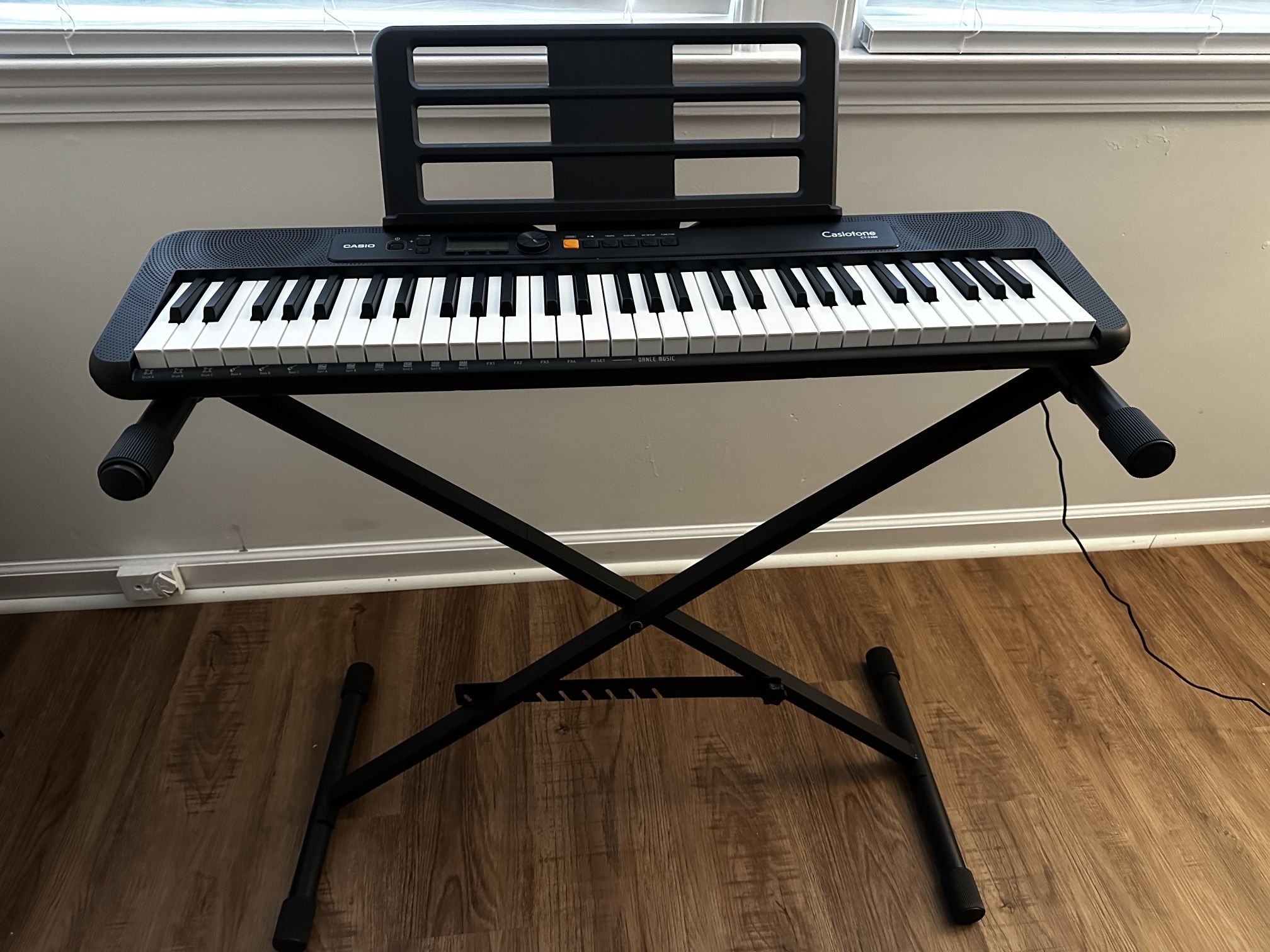 Piano Casiotone CT - S200