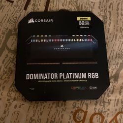 Corsair Dominator Plat Ddr5 5200 C40