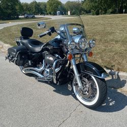 2013 Harley Davidson RoadKing Classic