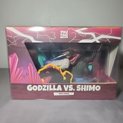 You Tooz Godzilla vs Shimo Vinyl Figure NIB With Soft Protector (Q)