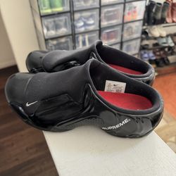 Supreme Clogposite Black