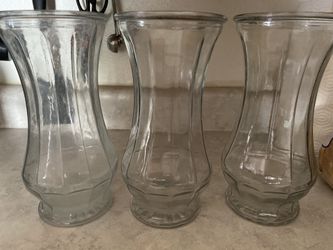 3 large and 1 small flower vase