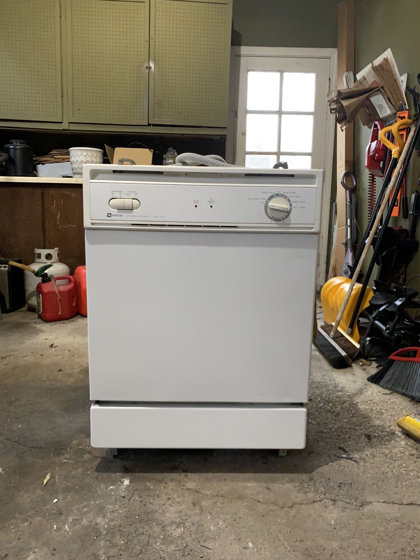 Maytag Built In Dishwasher