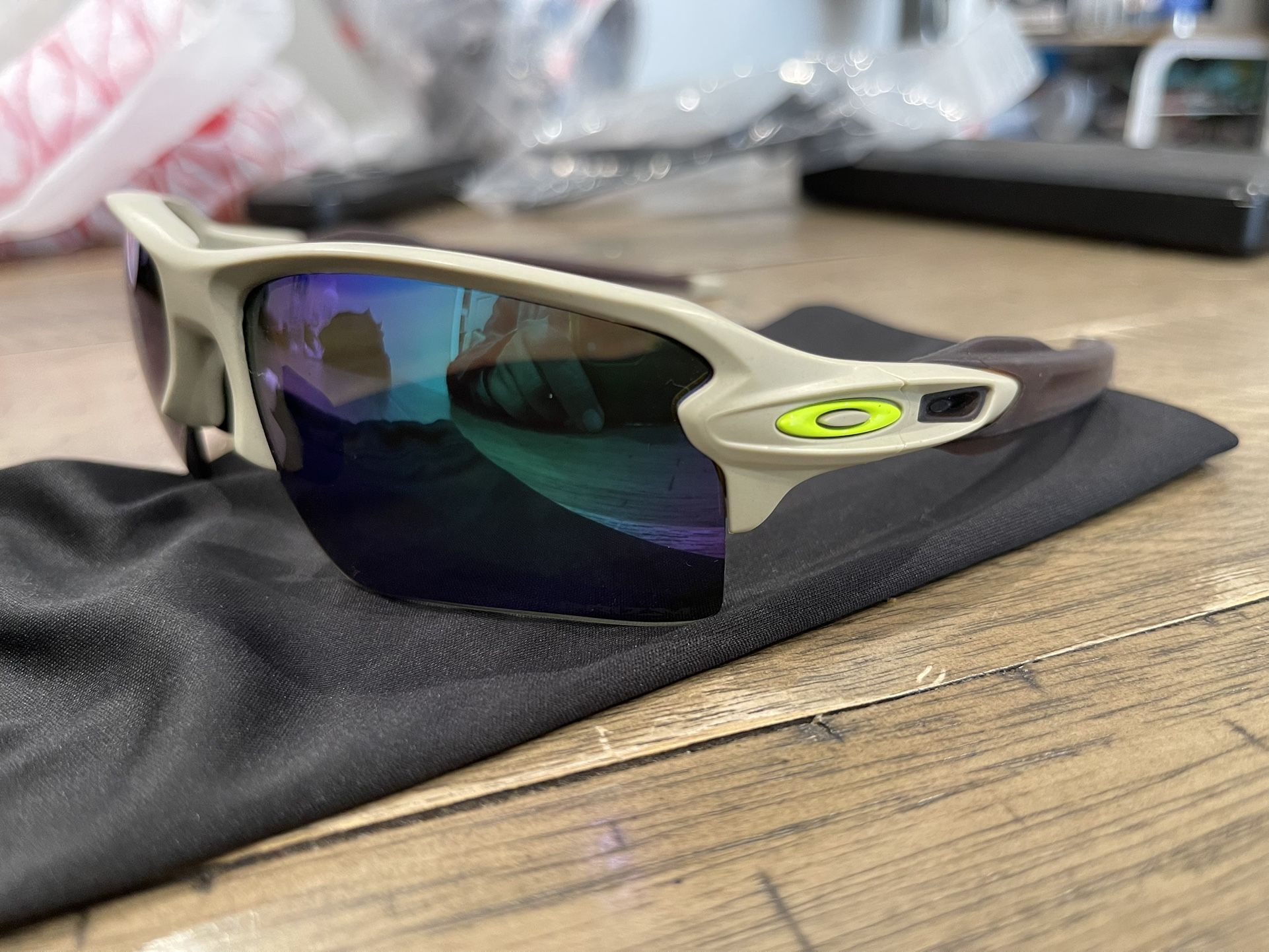 Oakley Flak 2.0 Sunglasses for Sale in Santa Clara, CA - OfferUp