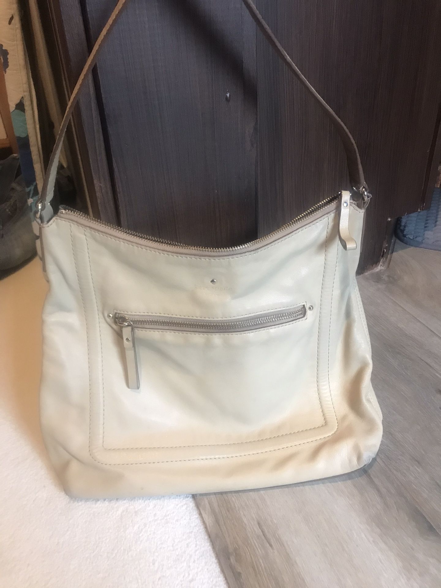Kate Spade beige leather medium size bag