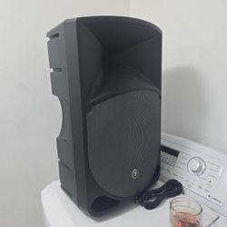 Mackie Thump TH-15A 15" Powered PA Speaker