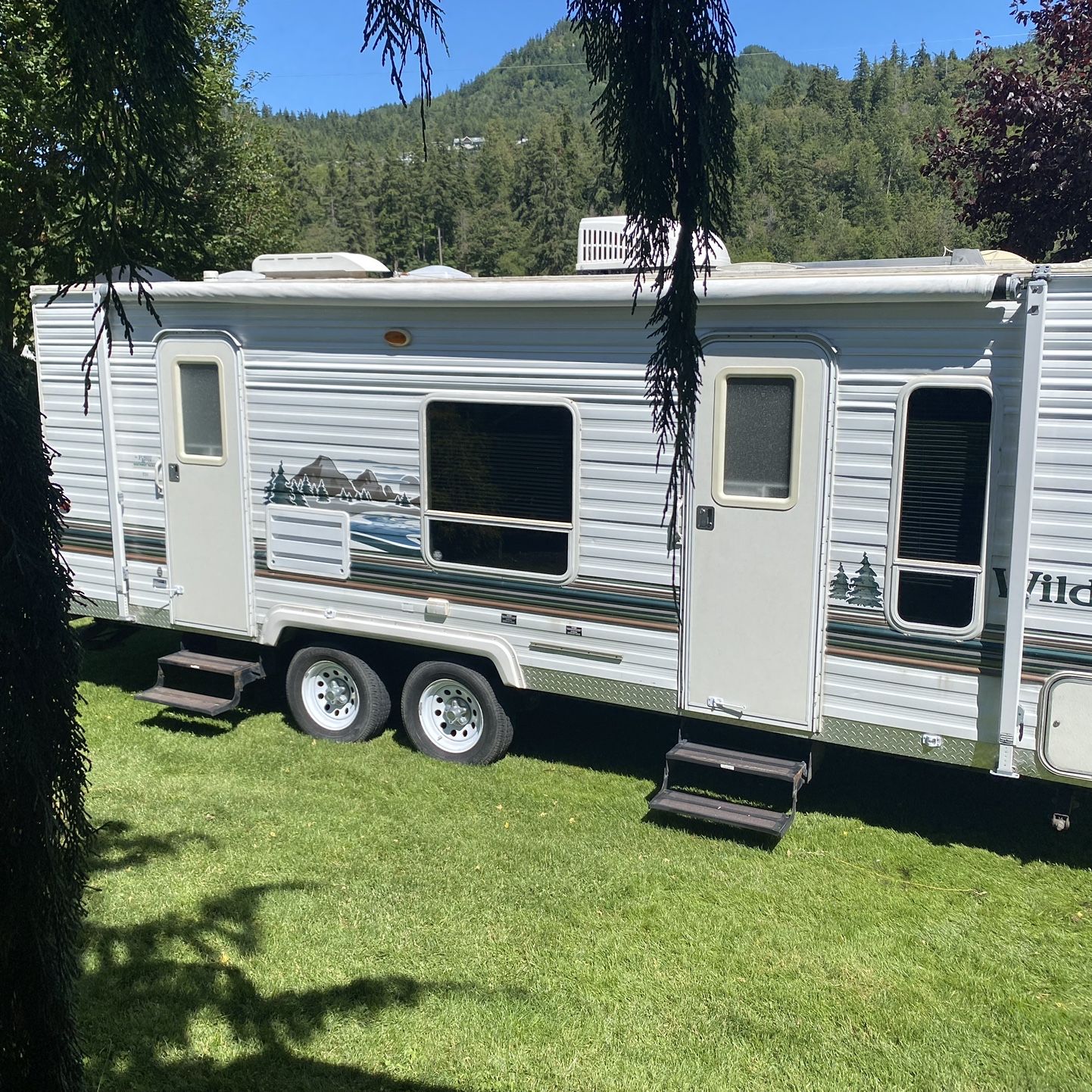 2003 Wildwood Trailer 🤍☀️