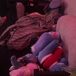 Full Size Bed Frame With Drawers And Charging Outlet 