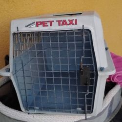 Pet Carrier For Dogs And Cats