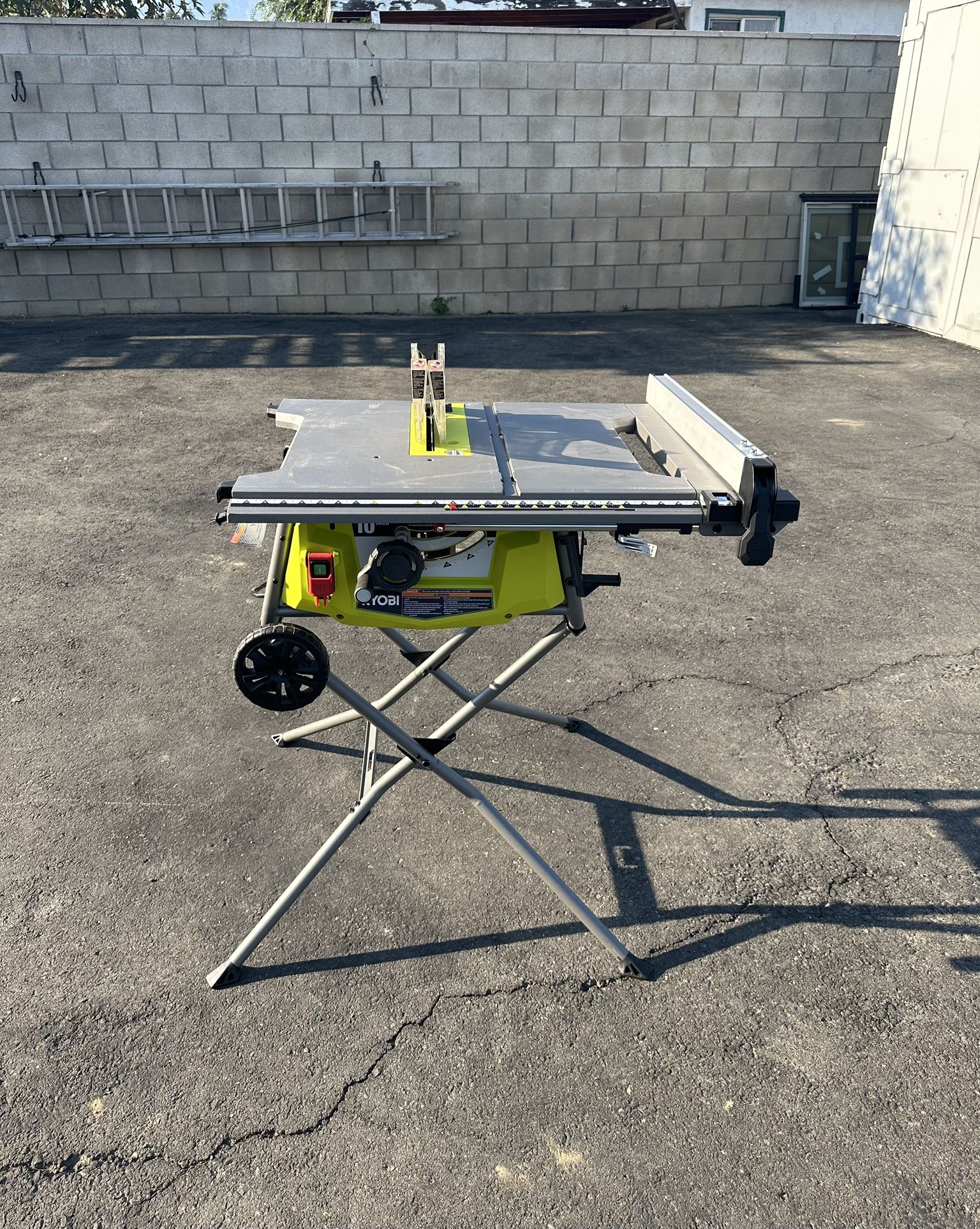 Used Ryobi 10” Expandable Foldable Table Saw With Stand