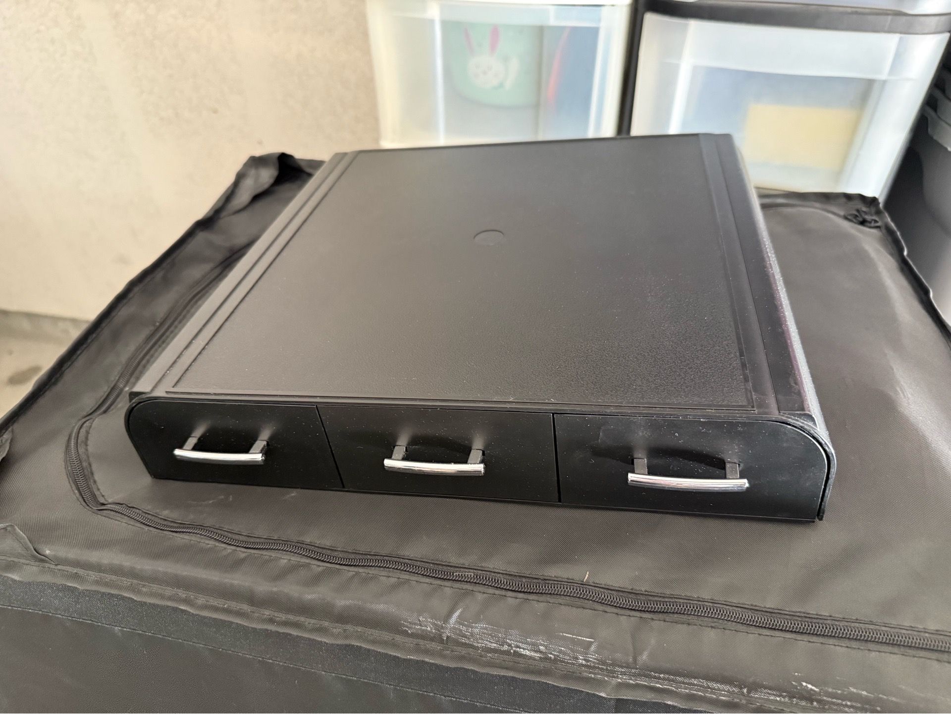 Black Desk Riser