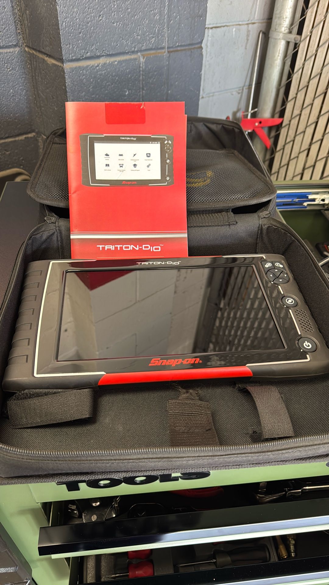 Snap On Scanner Triton D10