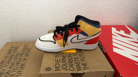 Air Jordan One MID – SEGS