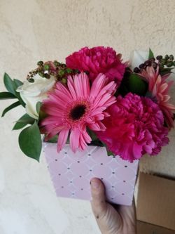 Fresh flower box