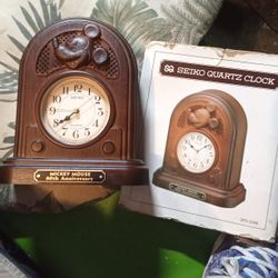 Seiko Quartz Clock