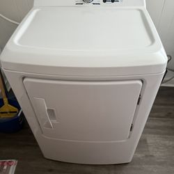 Insignia Washer Dryer Set