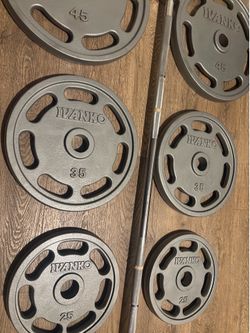 IVANKO’s  Olympic Weight Plates  (45s, 35s, 25s & 10s) In New Condition; Plus Titan 6ft Bar. Total: 270 lbs.
